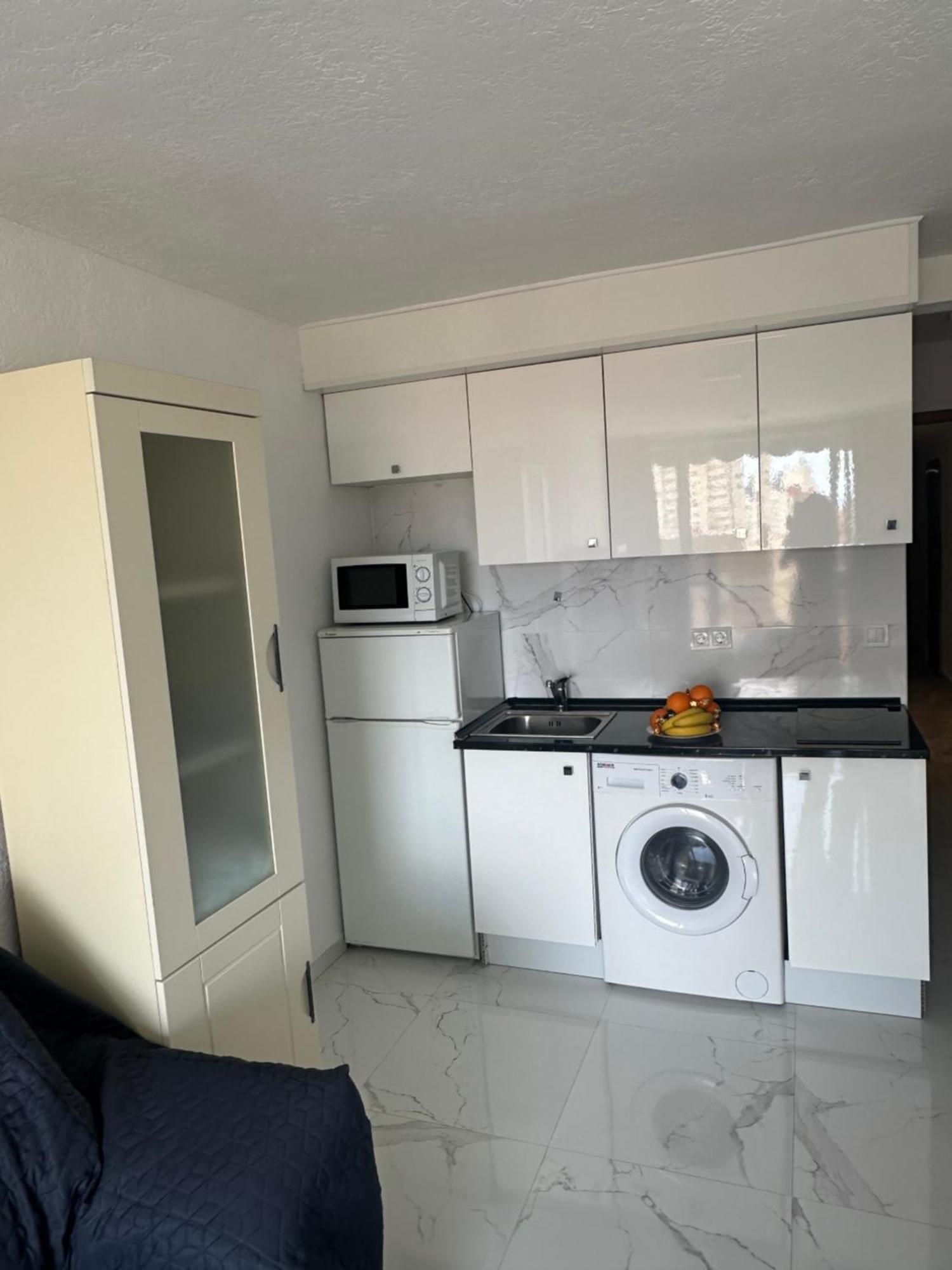 Plaimon Apartamento - Estudio Benidorm Bagian luar foto